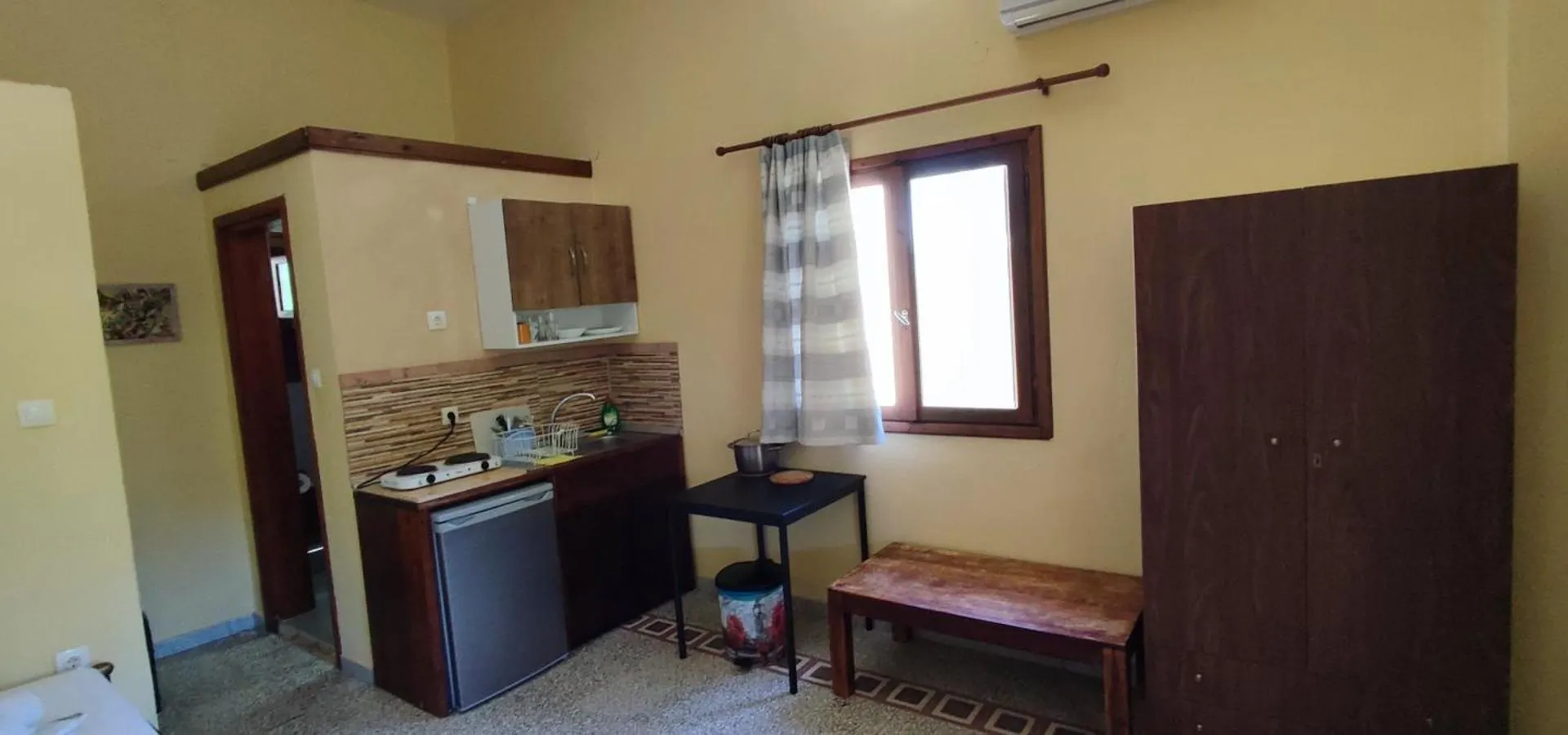 公寓 Vasso Karidi Rooms 圣尼古拉奥斯